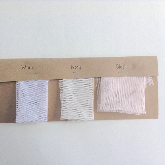 New Drop Wedding Veil with Blusher English Net - Picture 6 of 6